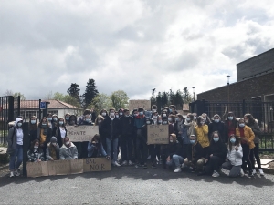 Yssingeaux : cinquième jour de blocus pour les lycéens