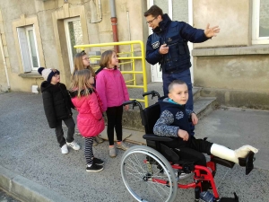 Monistrol-sur-Loire : les écoliers passent leur permis piéton