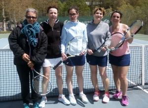 Tennis : la montée reste possible pour l&#039;équipe féminine 2 de Monistrol