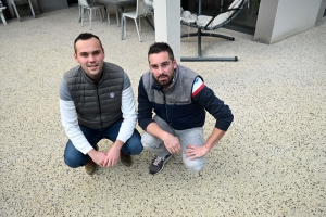 Saint-Didier-en-Velay : deux frères créent leur entreprise de pose de béton désactivé