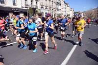 Plus de 1 000 coureurs sur l&#039;asphalte des 15 km du Puy