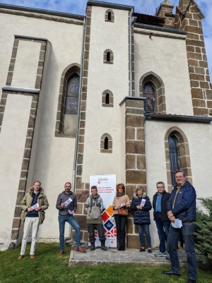 Cussac-sur-Loire : grâce au soutien de donateurs,  les vitraux de l’église restaurés