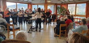 Lavoûte-Chilhac : un concert de choristes offert à la MARPA