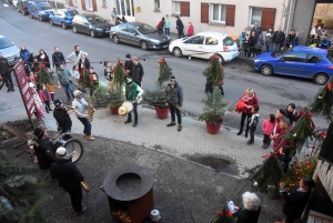 Le Chambon-sur-Lignon : une fanfare en bouquet final des animations de Noël (vidéo)