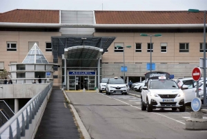 L&#039;hôpital du Puy-en-Velay à flux tendu en réanimation (vidéo)