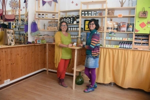 Retournac : une boutique qui promeut l&#039;artisanat et les produits locaux agro-écologiques
