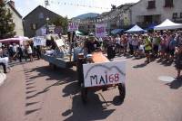 Mazet-Saint-Voy : des chars inventifs au défilé de la Foire du terroir (vidéo + photos)