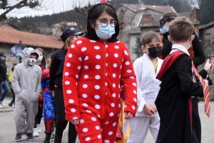 Riotord : des enfants doublement masqués pour Mardi-Gras