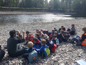 Monistrol-sur-Loire : les maternelles de l&#039;école privée découvrent la nature aux étangs de Bas