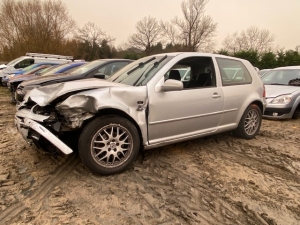 Aurec-sur-Loire : après l&#039;accident entre deux voitures, un conducteur prend la fuite