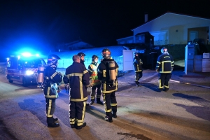 Bas-en-Basset : un garage prend feu, une adolescente de 15 ans donne l'alerte