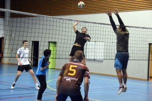 Volley-ball : Saint-Paulien remporte le deuxième plateau à Yssingeaux
