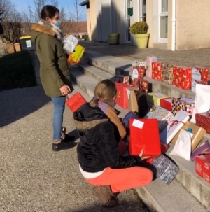Lantriac : 160 boîtes de Noël récupérées pour les plus démunis
