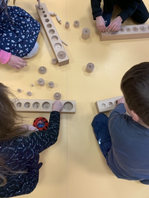 Yssingeaux : découverte de la méthode Montessori au lycée Eugénie-Joubert