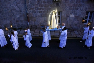 Des processions des pénitents blancs maintenues le 15 août à Tence et Sainte-Sigolène
