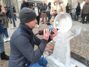 La sculpture sur glace, une animation phare à Yssingeaux et Monistrol