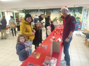 Monistrol-sur-Loire : un marché de Noël fait main ce samedi à l&#039;école Notre-Dame-du-Château