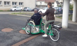 Tence : deux tricycles électriques à l&#039;Ehpad pour promener les résidents en fauteuil roulant