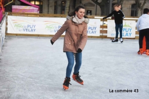 Le Puy-en-Velay : la patinoire en glace revient sur la place du Breuil à partir de dimanche