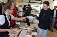 Puy-en-Velay : pain et fromage à la récréation de 10 heures pour les lycéens