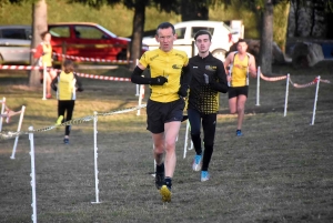 Monistrol-sur-Loire : les athlètes retrouvent le goût de la compétition grâce à un défi cross