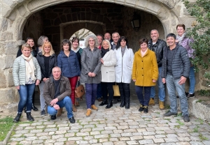 Saint-Pal-de-Mons : les classards de 60 ans de la Passerelle à la passerelle
