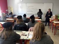 Sainte-Sigolène : des collégiens dans la peau des écoliers d&#039;antan