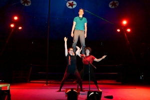 Sainte-Sigolène : les arts du cirque traversent les époques avec Chap&#039;erlipopette