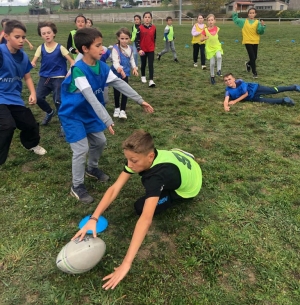 Rencontre sportive à l&#039;école publique de Saint-Maurice-de-Lignon