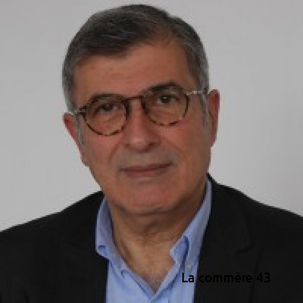 Walid Abboud, professeur agrégé de physique de l’enseignement supérieur, Docteur d’état es sciences. Crédit DR||