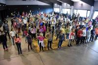 Yssingeaux : les écoliers découvrent l&#039;Afrique par le chant et la danse (vidéo)