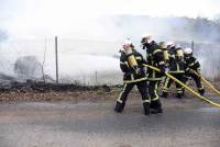 Yssingeaux : un exercice grandeur nature des pompiers sur un feu de voiture