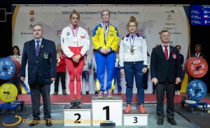 Force athlétique : Véronique Descours médaillée de bronze aux championnats d&#039;Europe de powerlifting