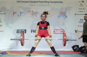 Force athlétique : Véronique Descours médaillée de bronze aux championnats d'Europe de powerlifting