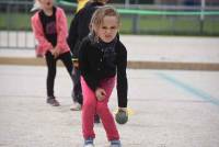 Montfaucon-en-Velay : les écoliers deviennent des joueurs de boules lyonnaises