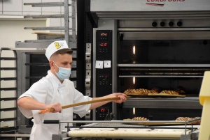 Neuf jeunes boulangers ont débuté la finale Worlskills à Bains