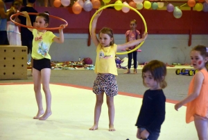 Monistrol-sur-Loire : le club de gym fête ses 30 ans sur le praticable