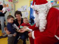Bas-en-Basset : le Père Noël fait étape à La Farandole