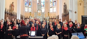 Bas-en-Basset : l&#039;église pleine pour le concert de chorales