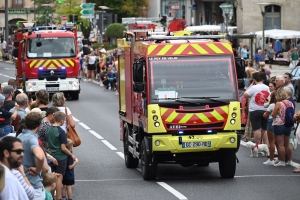 Pompiers et matériels paradent au Puy-en-Velay pour le congrès départemental
