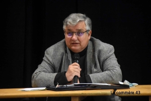 Le Chambon-sur-Lignon : l’opposition s’insurge contre le soutien affiché du maire à Laurent Wauquiez