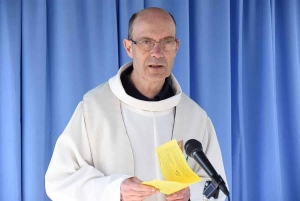 Georges Volle curé de l&#039;ensemble Notre-Dame-des-Apotres au pays des Sucs
