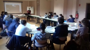 Chambon-sur-Lignon : les collégiens échangent sur l&#039;entrepreneuriat au féminin