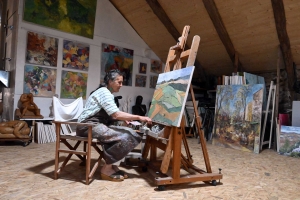 Saint-Front : la peintre Doris Salomon anime son atelier à &quot;Roffiac&quot; ce 20 juillet
