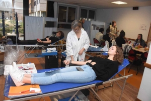 Yssingeaux : une première collecte de sang directement au lycée George-Sand