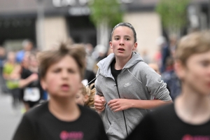 Le Puy-en-Velay : les courses enfants des 15 km du Puy en photos