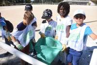 Les Villettes : les écoliers nettoient la nature