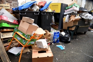 Monistrol : poubelles débordantes, citoyens indélicats, ramassages insuffisants ?