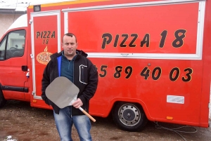 Tiranges : il transforme une ambulance des pompiers en camion pizza