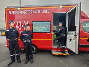 Quatre nouveaux véhicules pour les interventions des pompiers en Haute-Loire (vidéo)